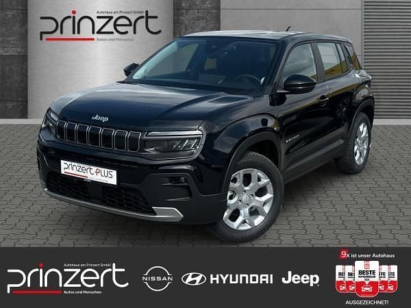 Schwarz (solid black clear coat) Neu 2025 Jeep Avenger Altitude SUV | 25.270 € (Fairer Preis) - Bild 1/4