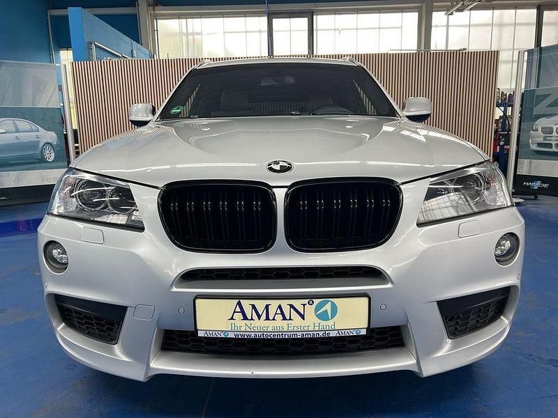 Silber Gebraucht 2012 BMW X3 Sport Line SUV | 19.999 € (Teuer) - Bild 1/4
