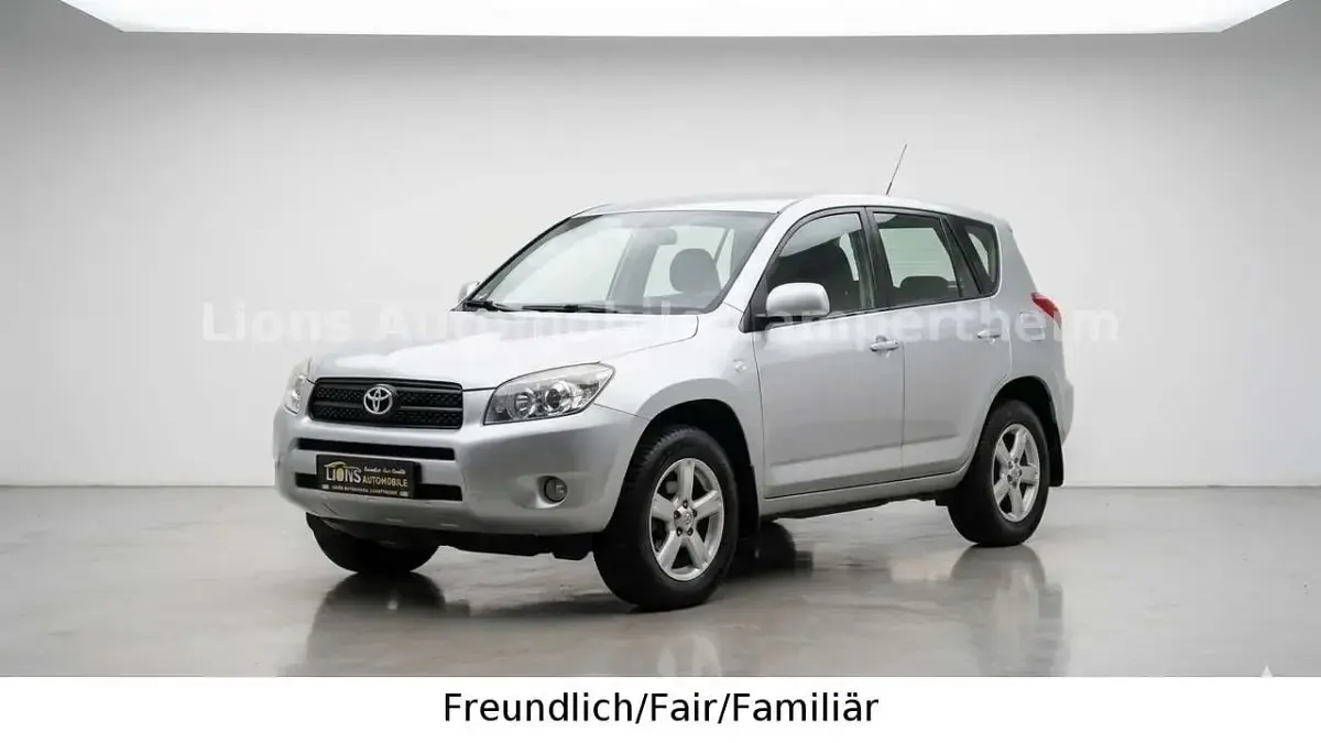 Gebraucht Toyota RAV4 Executive 152 PS (111 kW) 2007 Silber SUV