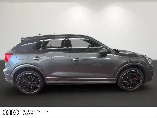 Gebraucht Audi SQ2 Sport 300 PS (220 kW) 2023 Grau SUV