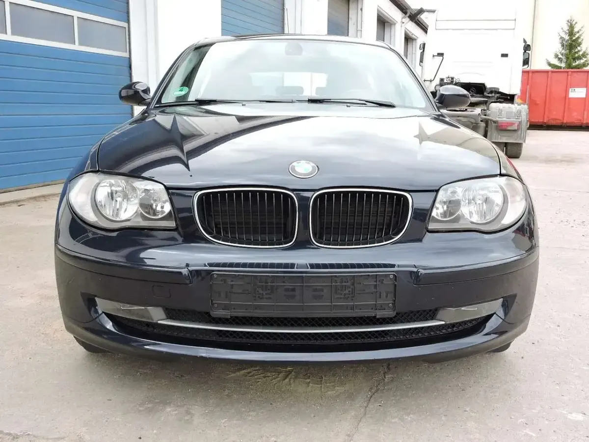 Gebraucht BMW 116 122 PS (89 kW) 2007 Monacoblau metallic Kleinwagen