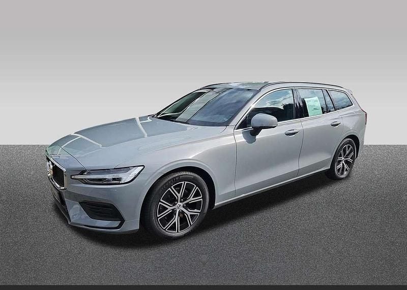 Vapour grey / metallic Gebraucht 2023 Volvo V60 Core Kombi | 33.998 € (Superpreis) - Bild 1/4