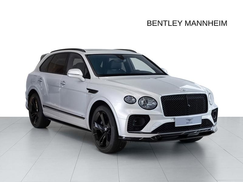 Gebraucht Bentley Bentayga 551 PS (405 kW) 2021 Silber (moonbeam) SUV