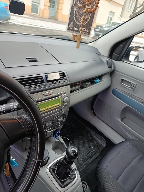 Gebraucht Mazda 2 75 PS (55 kW) 2005 Grau Kleinwagen