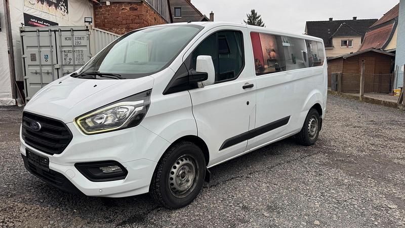 Gebraucht Ford Transit Custom 130 PS (95 kW) 2018 Weiß Van / Kleinbus