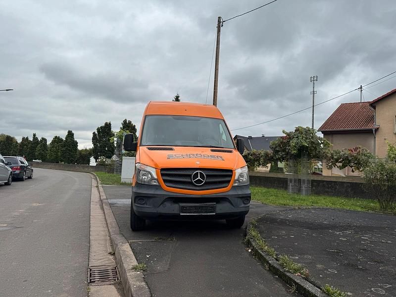 Orange Gebraucht 2015 Mercedes Sprinter Van | 8.200 € (Superpreis) - Bild 1/4