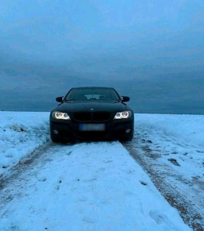 Gebraucht BMW 325 260 PS (191 kW) 2009 Schwarz Kombi