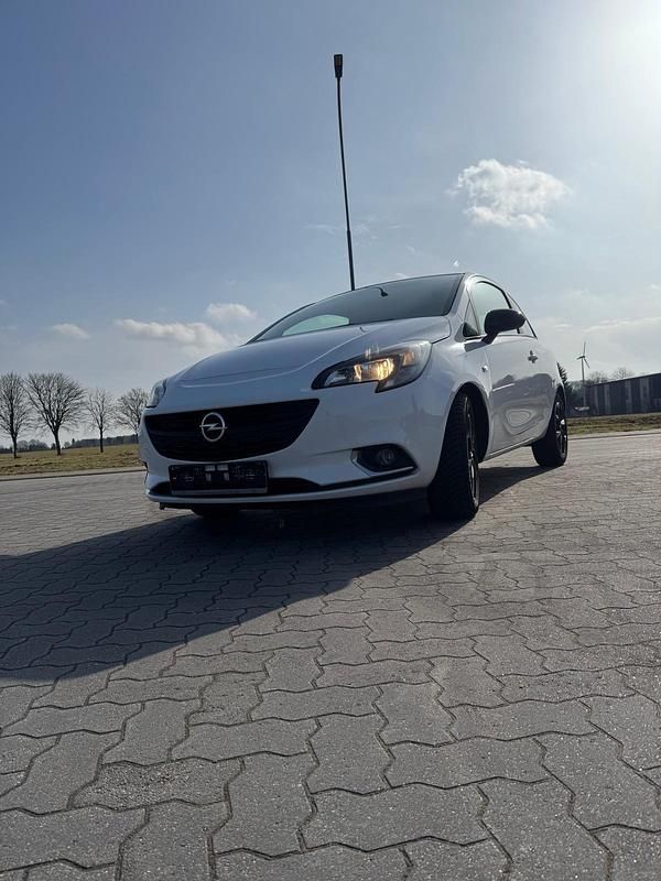 Gebraucht Opel Corsa 90 PS (66 kW) 2015 Weiß Kleinwagen