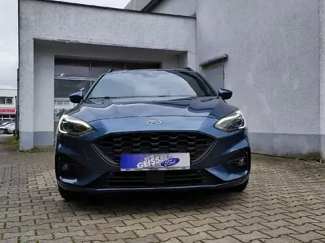 Gebraucht Ford Focus ST-Line X 155 PS (114 kW) 2020 Blau Limousine