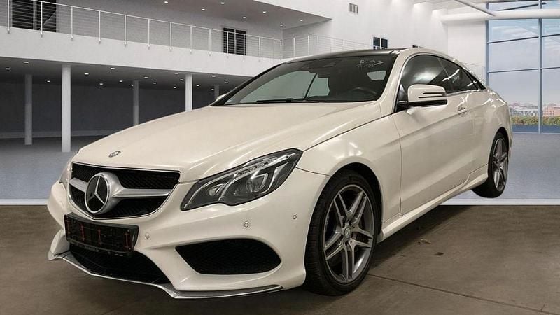 Weiß Gebraucht 2015 Mercedes E500 AMG Coupé | 30.890 € (Fairer Preis) - Bild 1/4
