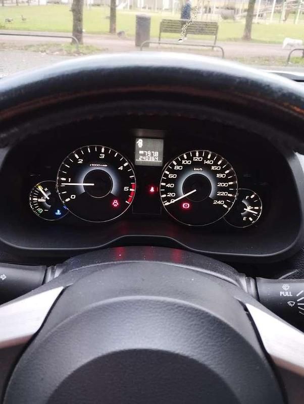 Gebraucht Subaru Legacy Trend 150 PS (110 kW) 2010 Kombi