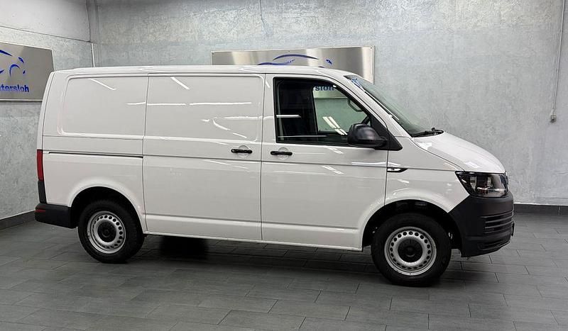 Gebraucht VW T6.1 102 PS (75 kW) 2020 Weiß Van