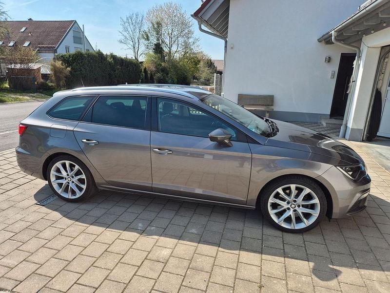 Second-hand Seat Leon ST FR 184 CP (135 kW) 2017 Gri Break