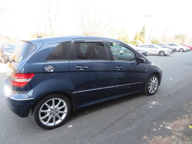 Gebraucht Mercedes B170 116 PS (85 kW) 2006 Blau Van / Kleinbus