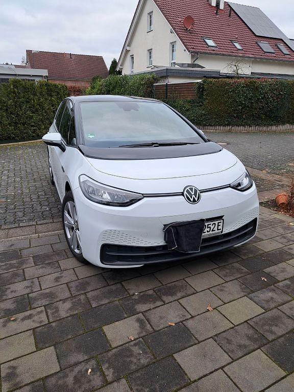 Gebraucht VW ID.3 Pro 106 kW (145 PS) 2022 Weiß Kleinwagen
