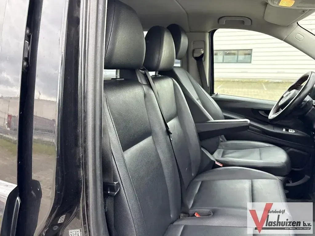 Gebraucht Mercedes Vito 136 PS (100 kW) 2016 Schwarz Van