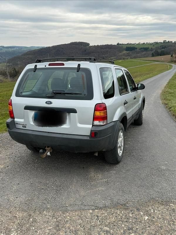 Gebraucht Ford Maverick 124 PS (91 kW) 2003 Silber SUV