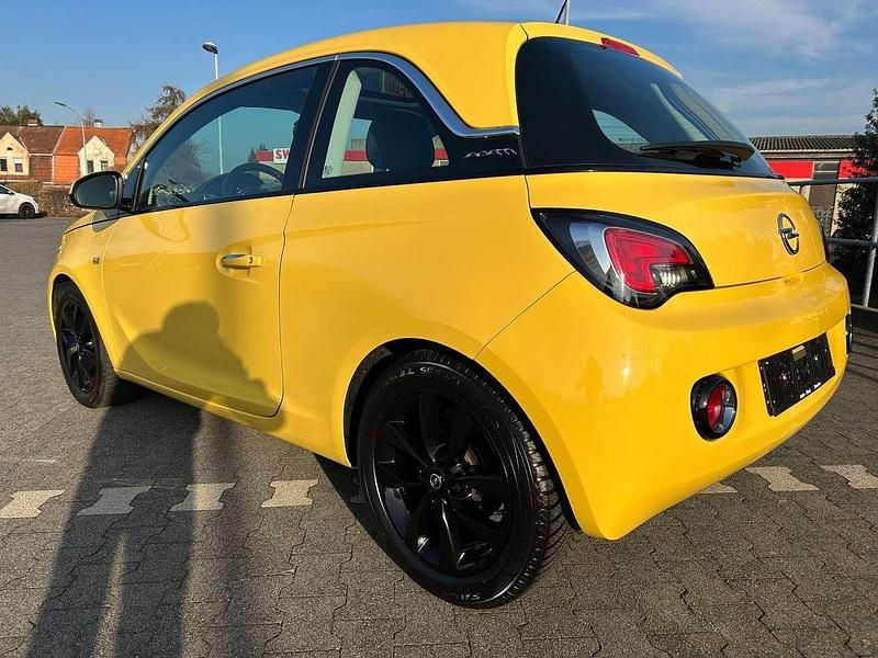 Gebraucht Opel Adam Unlimited 90 PS (66 kW) 2016 Gelb Kleinwagen