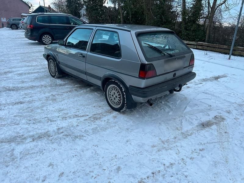Gebraucht VW Golf II 80 PS (58 kW) 1990 Silber Kleinwagen