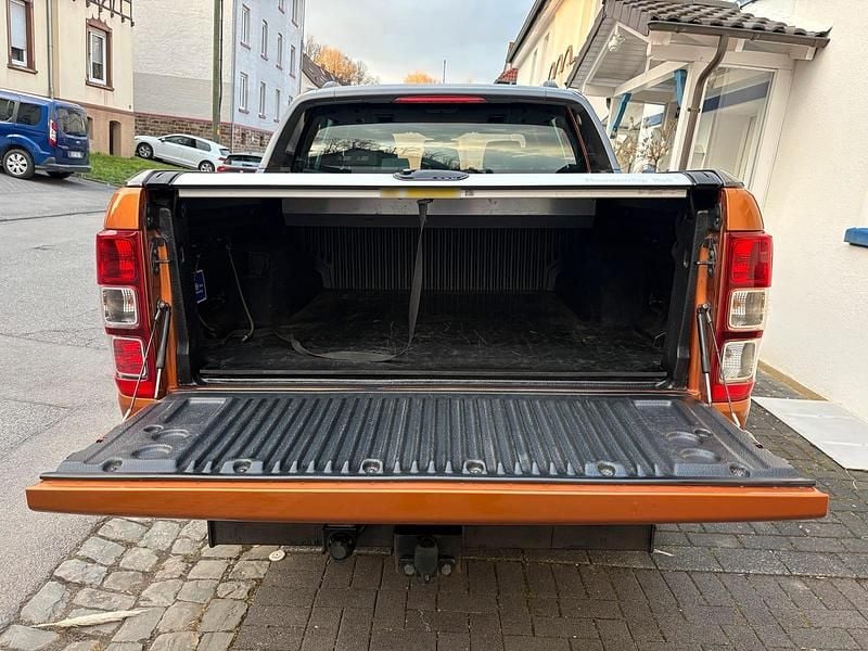 Gebraucht Ford Ranger Wildtrack 200 PS (147 kW) 2017 Orange Pickup