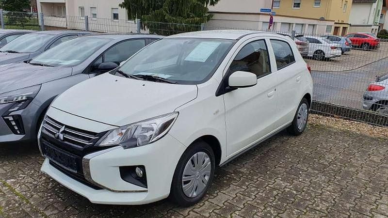 Islandweiß Neu 2025 Mitsubishi Space Star Select Limousine | 12.990 € - Bild 1/4