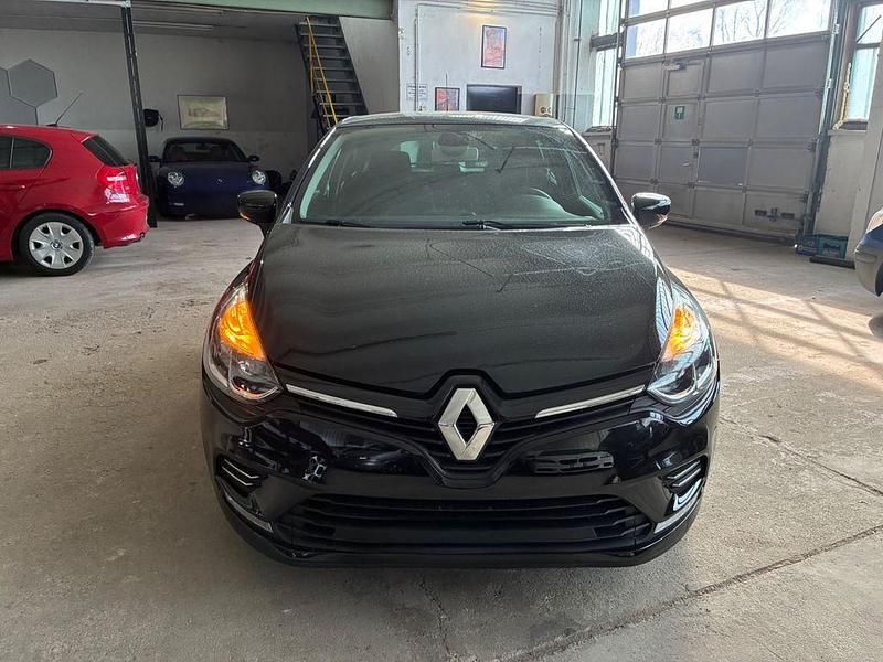 Gebraucht Renault Clio V Collection 90 PS (66 kW) 2020 Schwarz Limousine
