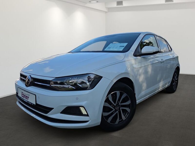 Gebraucht VW Polo Comfortline 96 PS (70 kW) 2021 Pure white Limousine