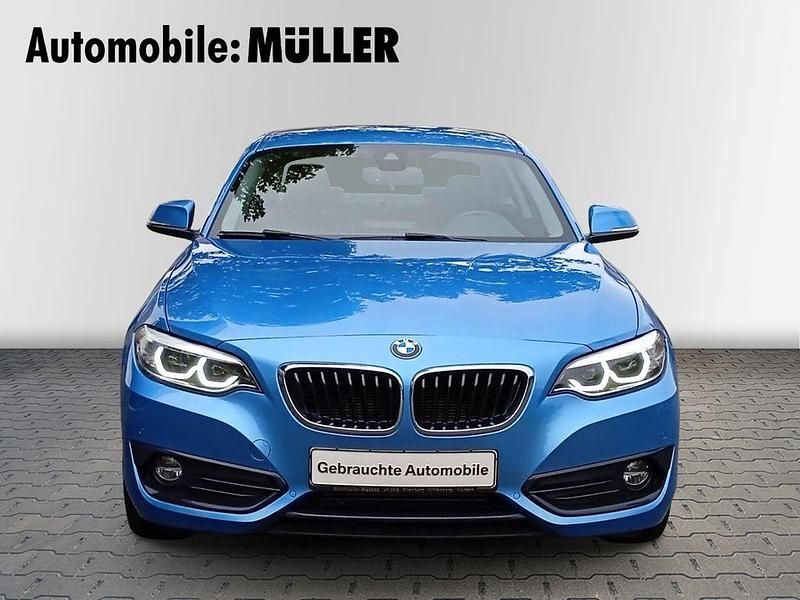 Gebraucht BMW 225 Sport Line 224 PS (164 kW) 2018 Blau Coupé