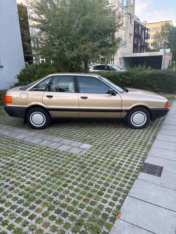 Gebraucht Audi 80 90 PS (66 kW) 1987 Gold Limousine