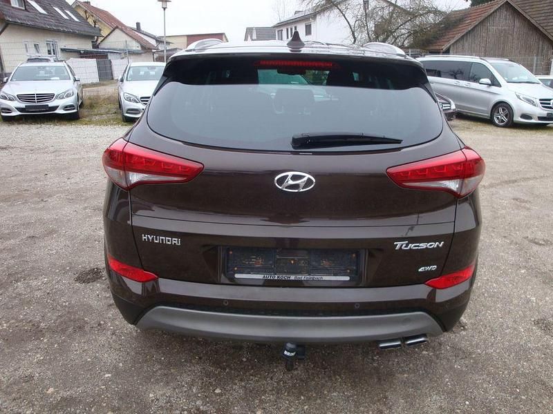 Gebraucht Hyundai Tucson Advantage 136 PS (100 kW) 2017 Braun SUV