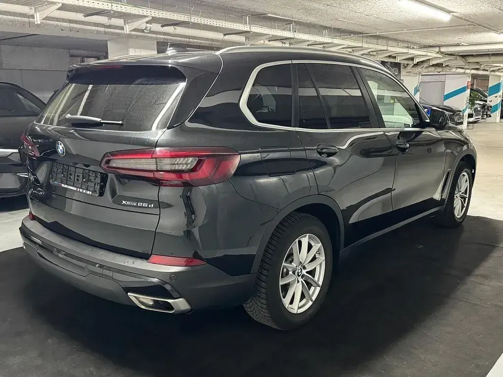 Gebraucht BMW X5 Sport Line 231 PS (169 kW) 2021 Schwarz SUV