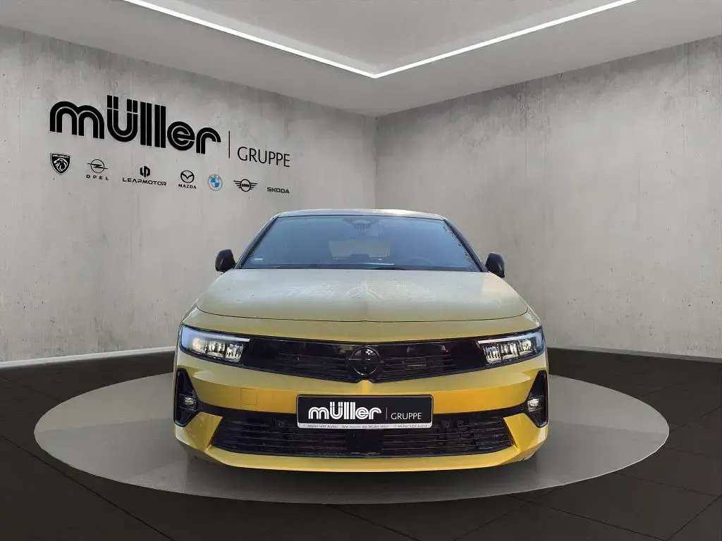 Usata Opel Astra 131 CV (96 kW) 2023 Giallo Utilitaria