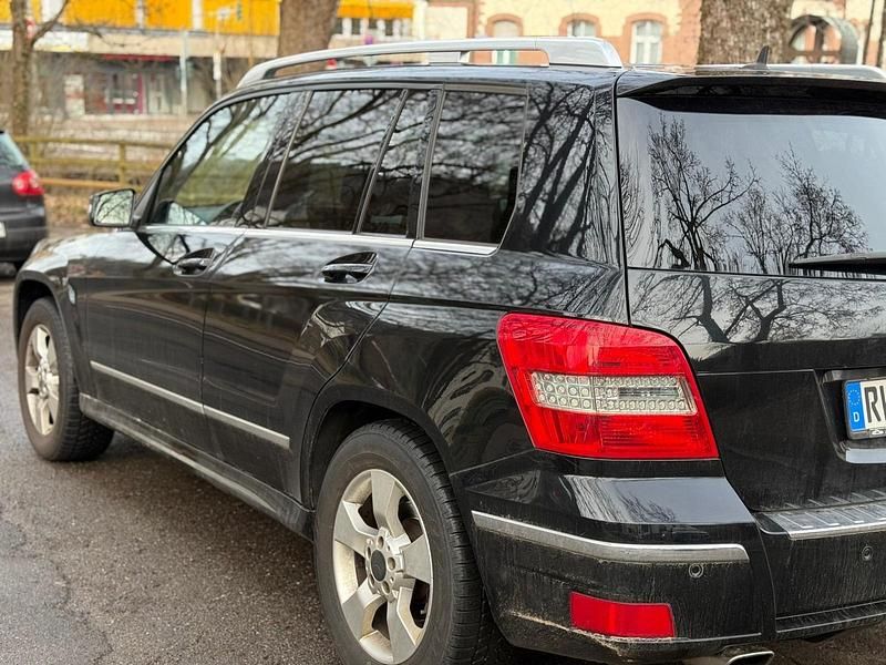 Gebraucht Mercedes GLK220 170 PS (125 kW) 2010 Schwarz SUV
