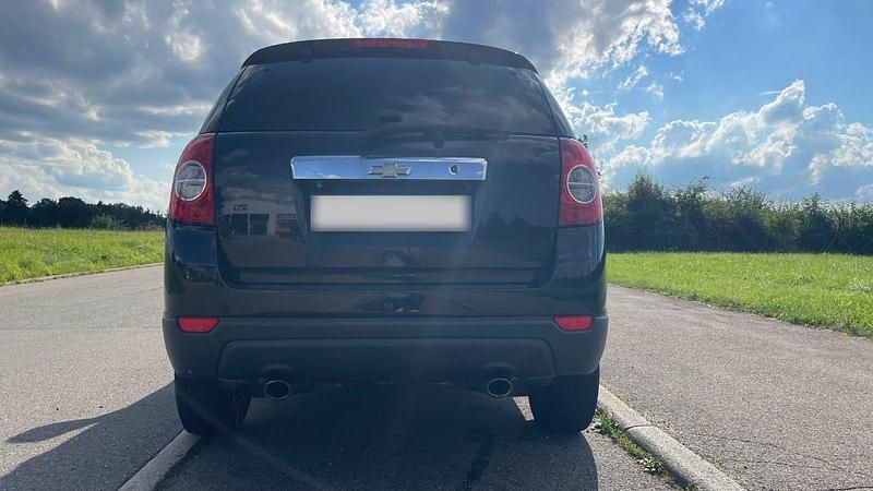 Gebraucht Chevrolet Captiva LT 163 PS (119 kW) 2011 Schwarz SUV