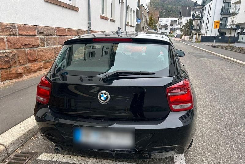 Gebraucht BMW 116 Efficient Dynamics 116 PS (85 kW) 2013 Schwarz Kleinwagen