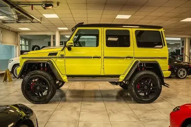 Gebraucht Mercedes G500 4x4² 421 PS (309 kW) 2017 Gelb SUV