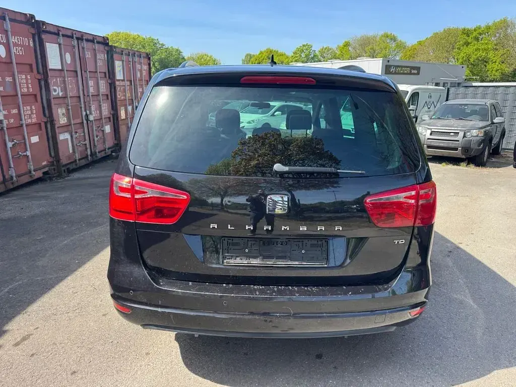 Gebraucht Seat Alhambra 177 PS (130 kW) 2015 Schwarz Van / Kleinbus
