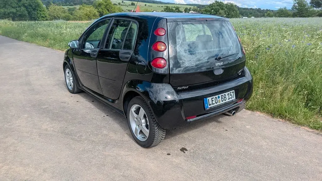 Gebraucht Smart ForFour 68 PS (50 kW) 2005 Schwarz Kleinwagen