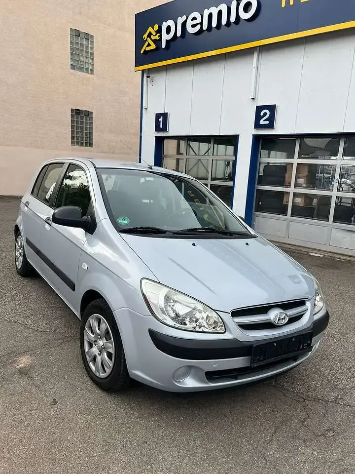 Gebraucht Hyundai Getz 97 PS (71 kW) 2007 Silber Kleinwagen