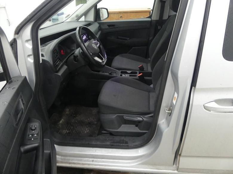 Gebraucht VW Caddy Basis 114 PS (83 kW) 2023 Reflexsilber metallic Van / Kleinbus