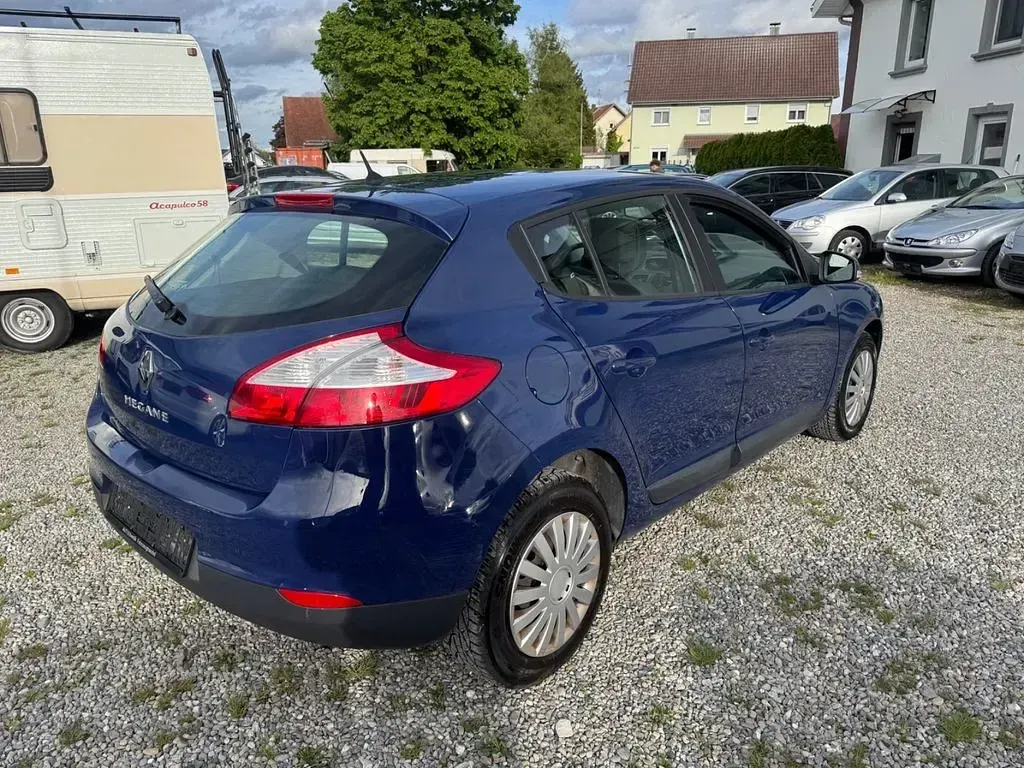 Gebraucht Renault Mégane Expression 101 PS (74 kW) 2009 Blau Limousine