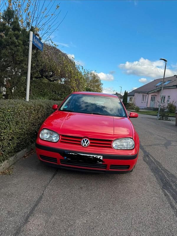 Rot Gebraucht 1999 VW Golf IV Kleinwagen | 649 € (Superpreis) - Bild 1/4