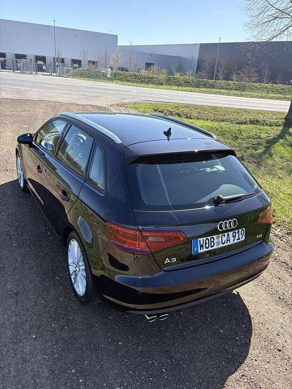Second-hand Audi A3 Ambition 150 CP (110 kW) 2013 Negru Hatchback