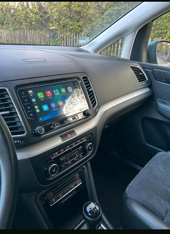 Gebraucht VW Sharan 140 PS (102 kW) 2012 Schwarz Van / Kleinbus