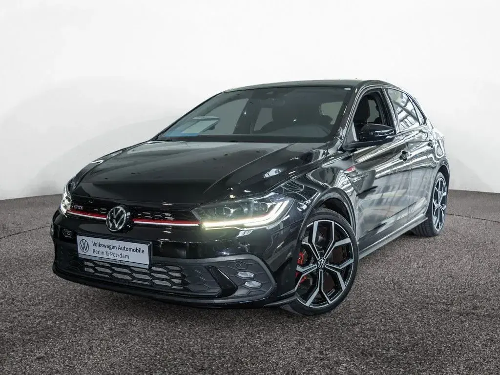 Gebraucht VW Polo Select 207 PS (152 kW) 2022 Deep black perleffekt Kleinwagen