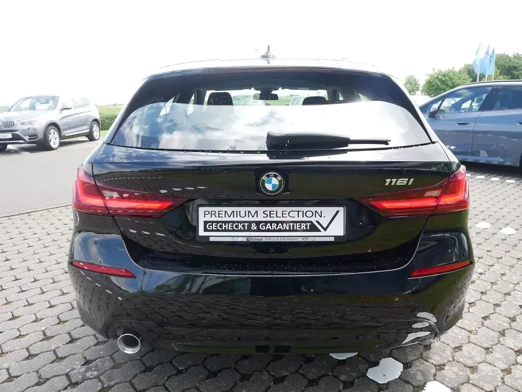 Gebraucht BMW 116 Advantage 109 PS (80 kW) 2024 Schwarz Kleinwagen