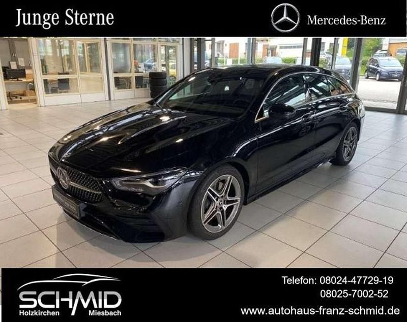 Metalliclack kosmosschwarz Gebraucht 2024 Mercedes CLA200 AMG Coupé | 33.850 € (Guter Preis) - Bild 1/4