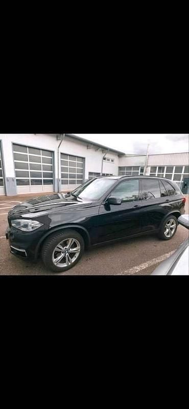 Gebraucht BMW X5 Sport Line 231 PS (169 kW) 2018 Schwarz SUV