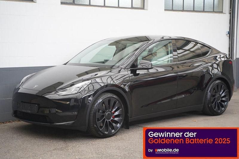 Schwarz Gebraucht 2023 Tesla Model Y Performance SUV | 41.950 € (Fairer Preis) - Bild 1/4