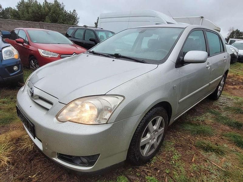 Silber Gebraucht 2004 Toyota Corolla Sol Kleinwagen | 2.570 € (Fairer Preis) - Bild 1/4